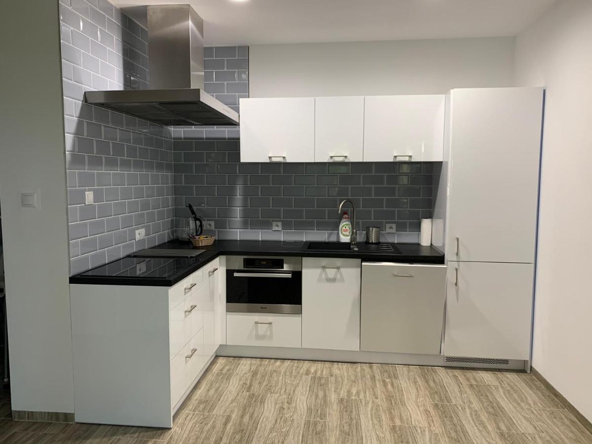 Yacht Club Apartamenty Radzyń 外观 照片